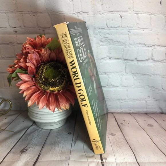 Vintage 1988 THE ILLISTRATED ENCYCLOPEDIA OF WORLD GOLF - Picture 4 of 11